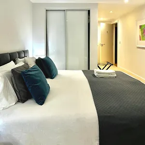 Homestay Maberic Housing Ii